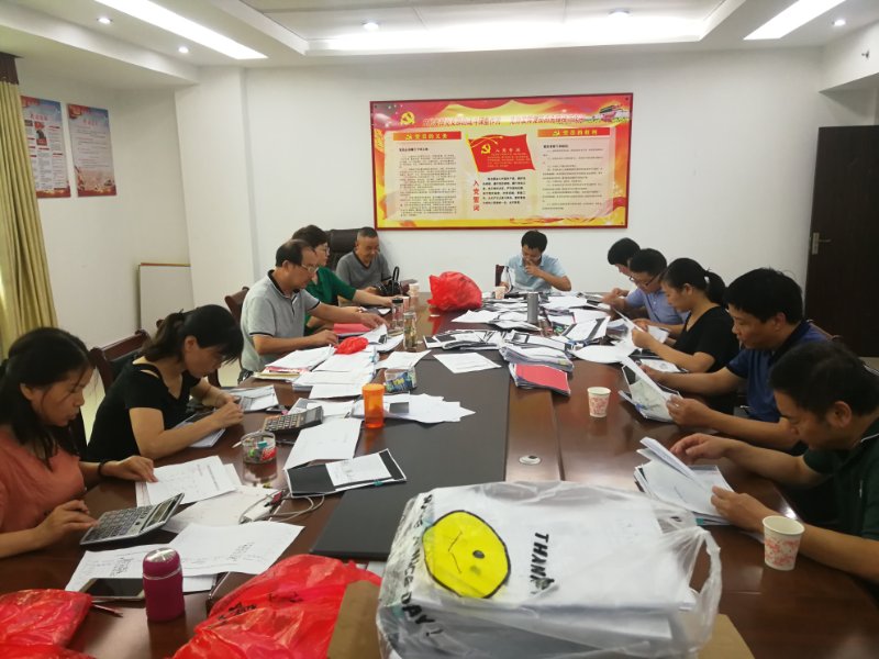 8b1019211203477787c0a174ac2e6769.jpg 8b1019211203477787c0a174ac2e6769.jpg